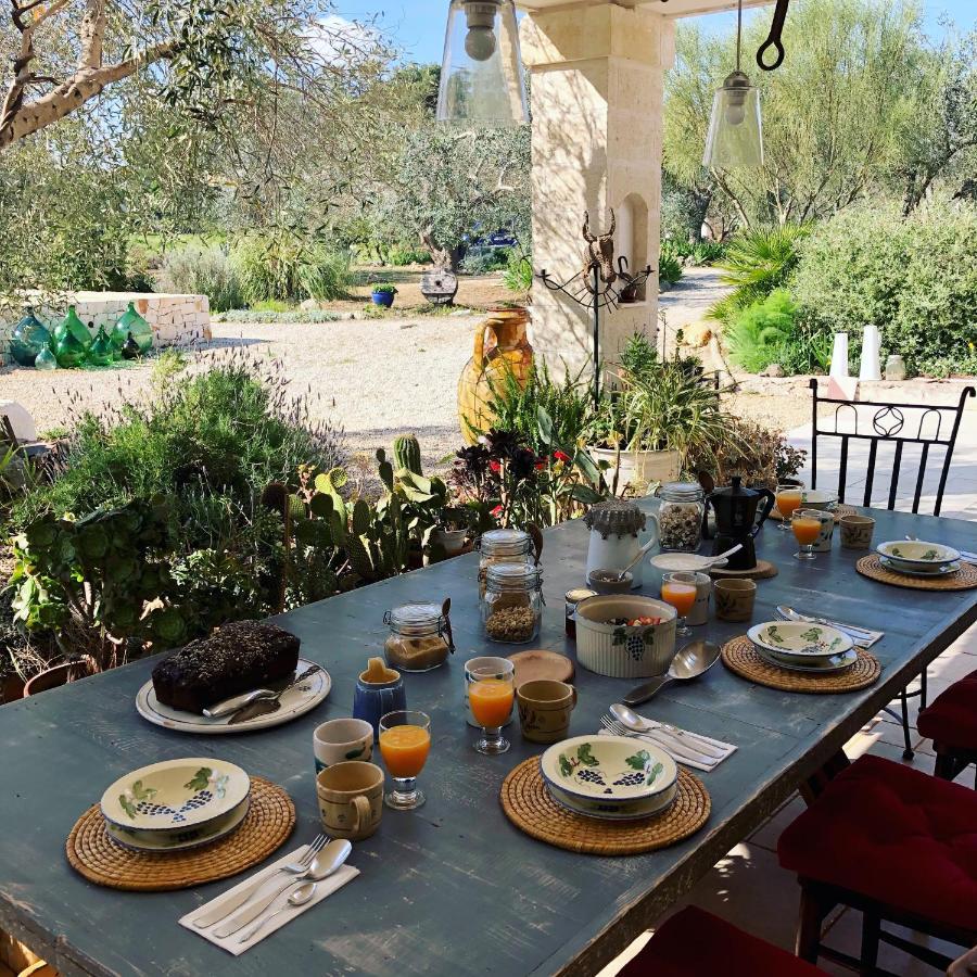 Casa Della Scrittrice Bed & Breakfast Ostuni Ngoại thất bức ảnh